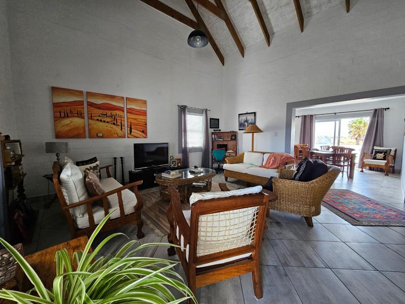 3 Bedroom Property for Sale in Lampiesbaai Western Cape